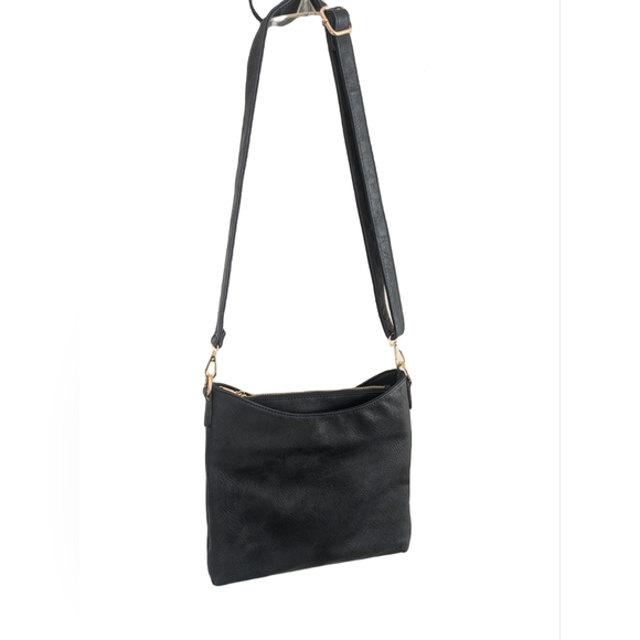 jen&co Handbags - Jen&Co Crossbody